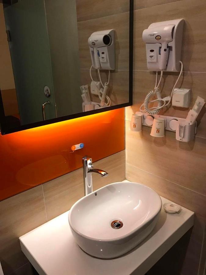 ホテル 7 Days Premium Chongqing Jiangbei International Airport Branch エクステリア 写真